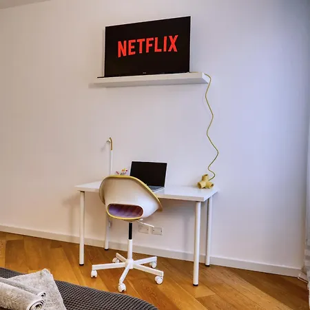 Stadium Stay- Central, Quiet, Easy Parking Apartamento Verona